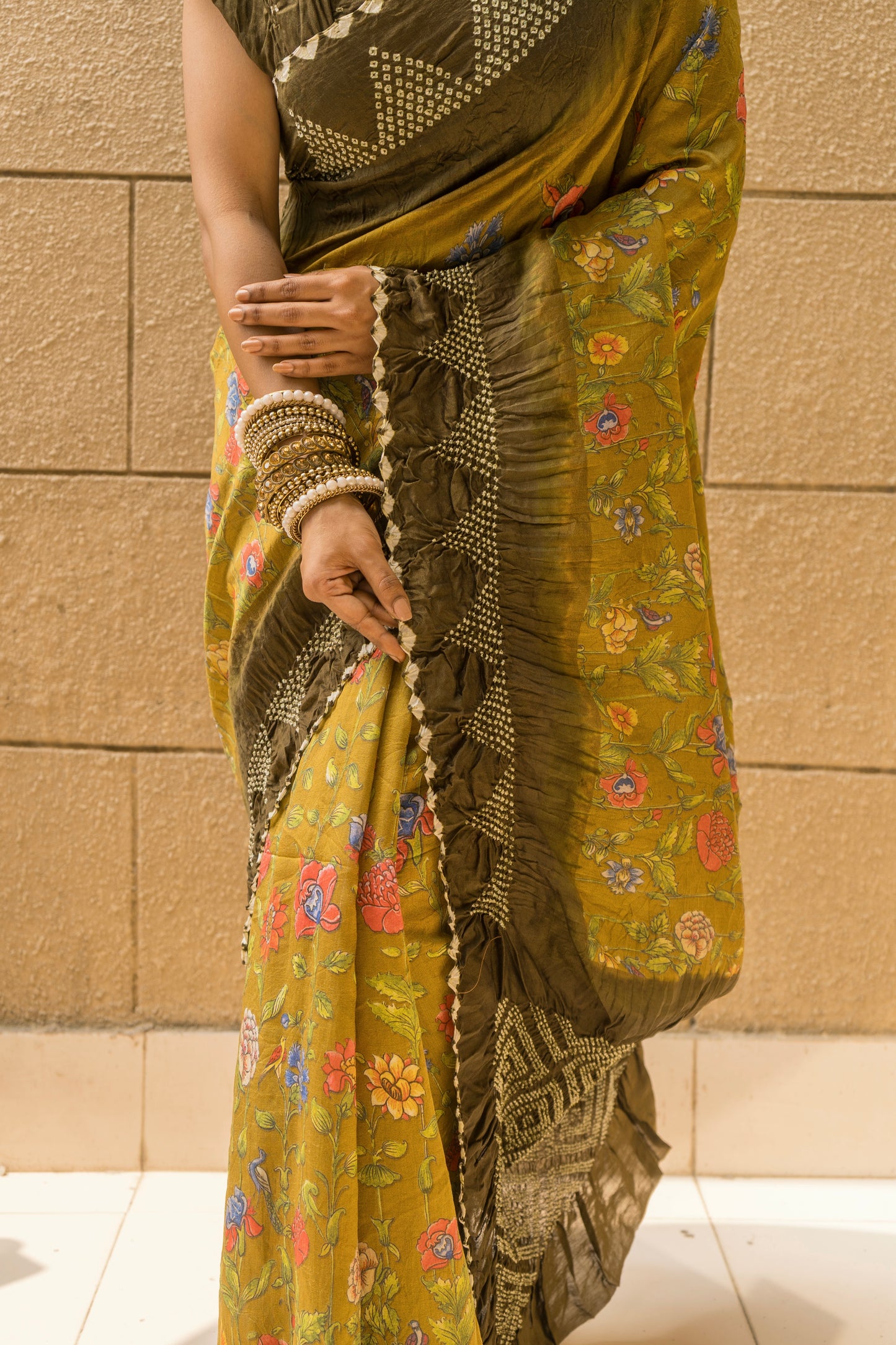 Chiniya Pichwai (Mehendi Green) Bandhej Saree
