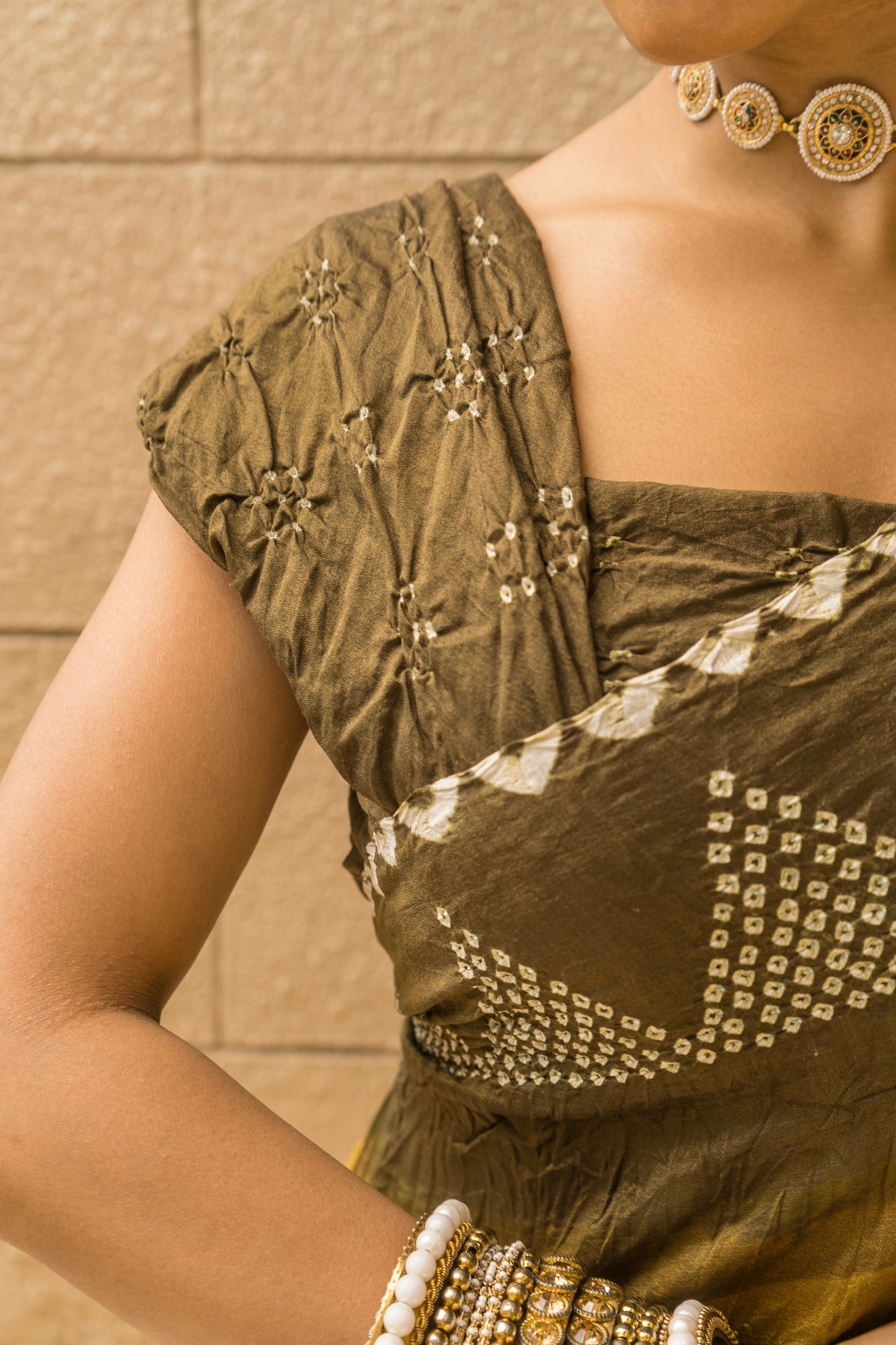 Chiniya Pichwai (Mehendi Green) Bandhej Saree