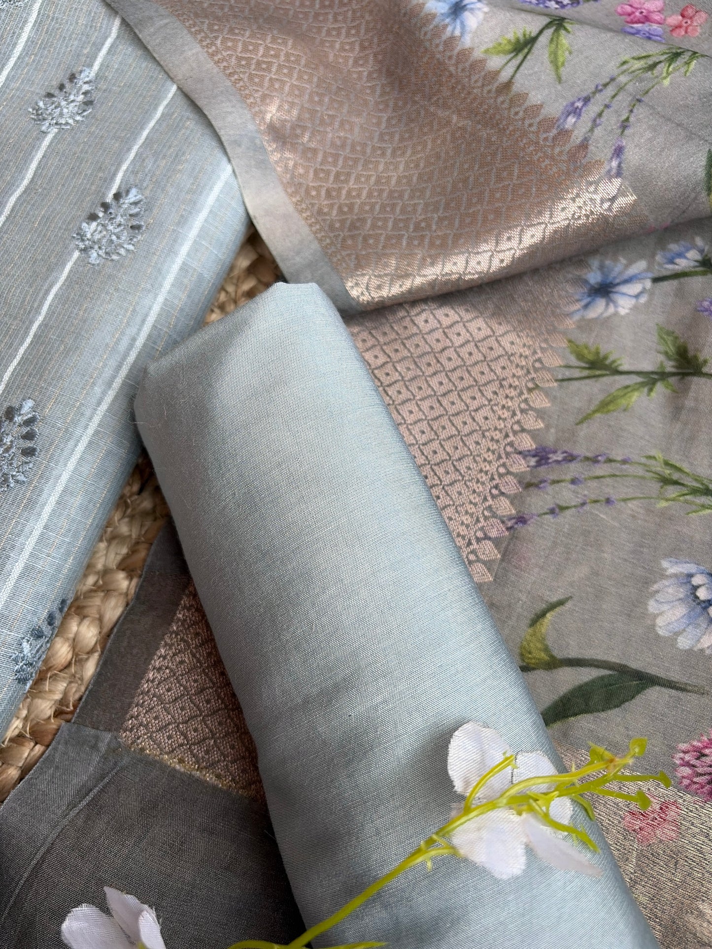 Handloom Thread Digital Print Grey Set