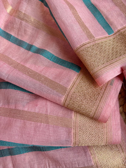 Zari Weaving Baby Pink Set
