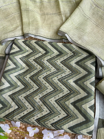 Zig-Zag Green Embroidered Linen Set
