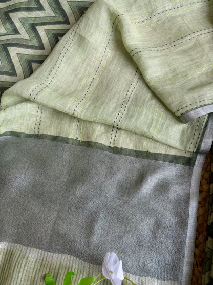 Zig-Zag Green Embroidered Linen Set