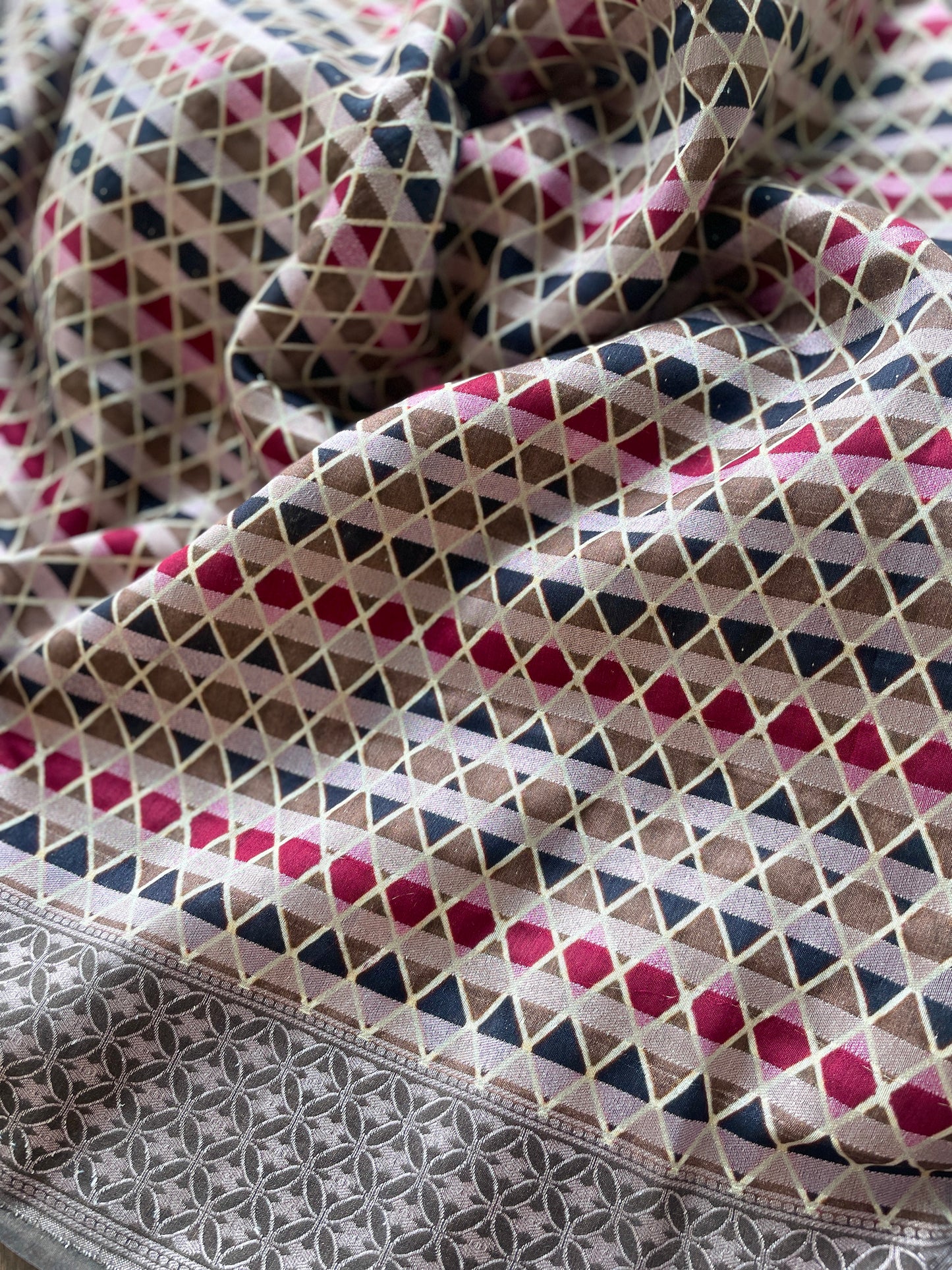 Chiniya Weaving Geometrical Dupatta