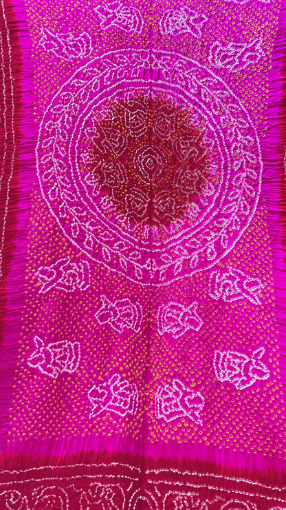 Gajji Rani-Red Intricate Bandhej Dupatta