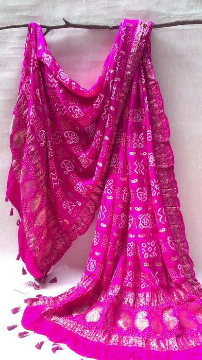 Gajji Naqshi Booti Rani Bandhej Dupatta
