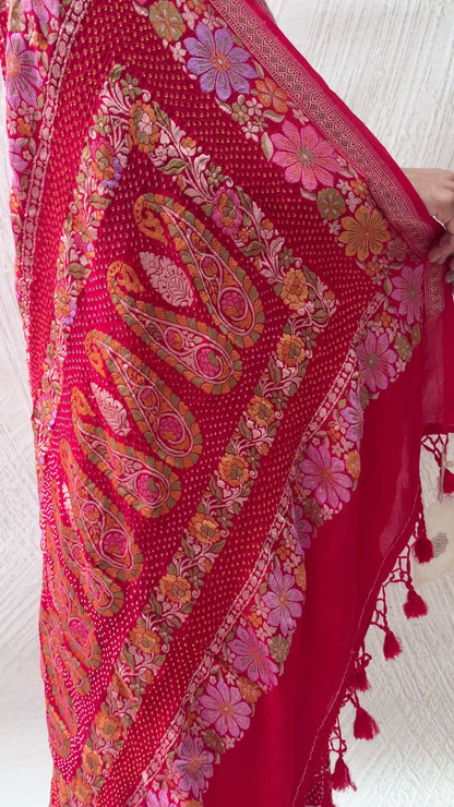Georgette Checks Floral Jaal Red Bandhej Saree