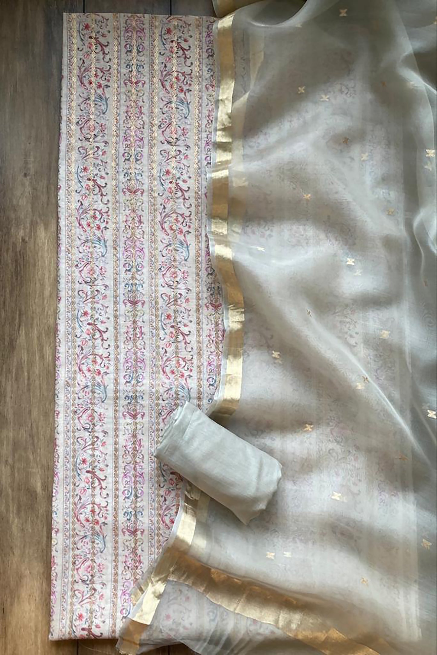 Chiniya Silk Handloom Set