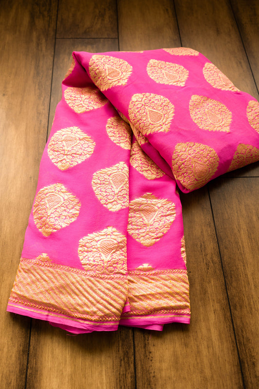 Handloom Khaddi Saree (Pink)