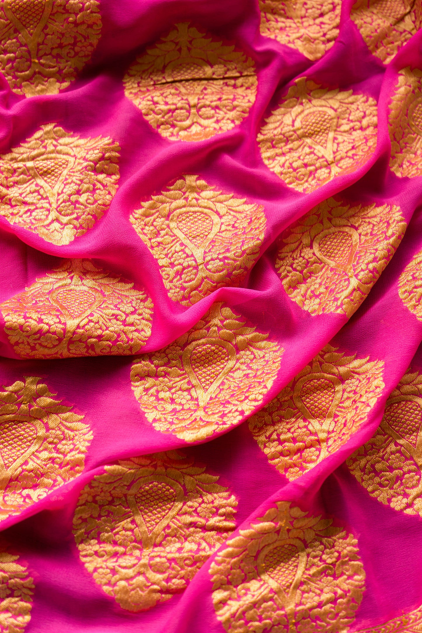 Handloom Khaddi Saree (Pink)