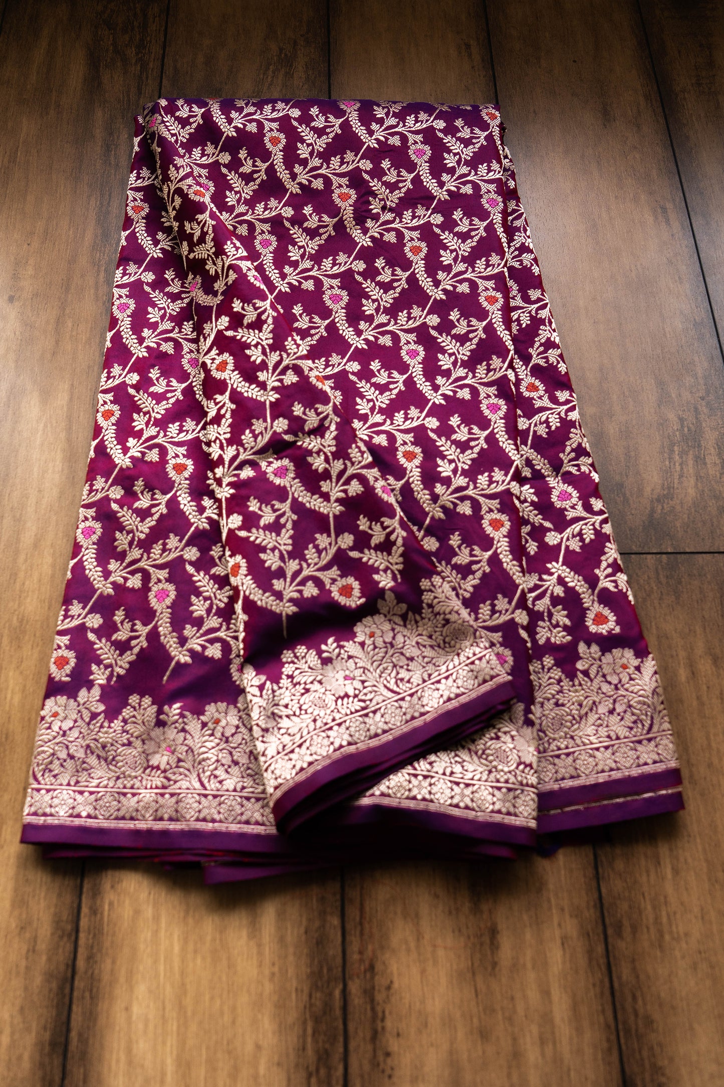 Katan Kadhua Meenakari Jangla Saree – Dhoop Chaav Purple