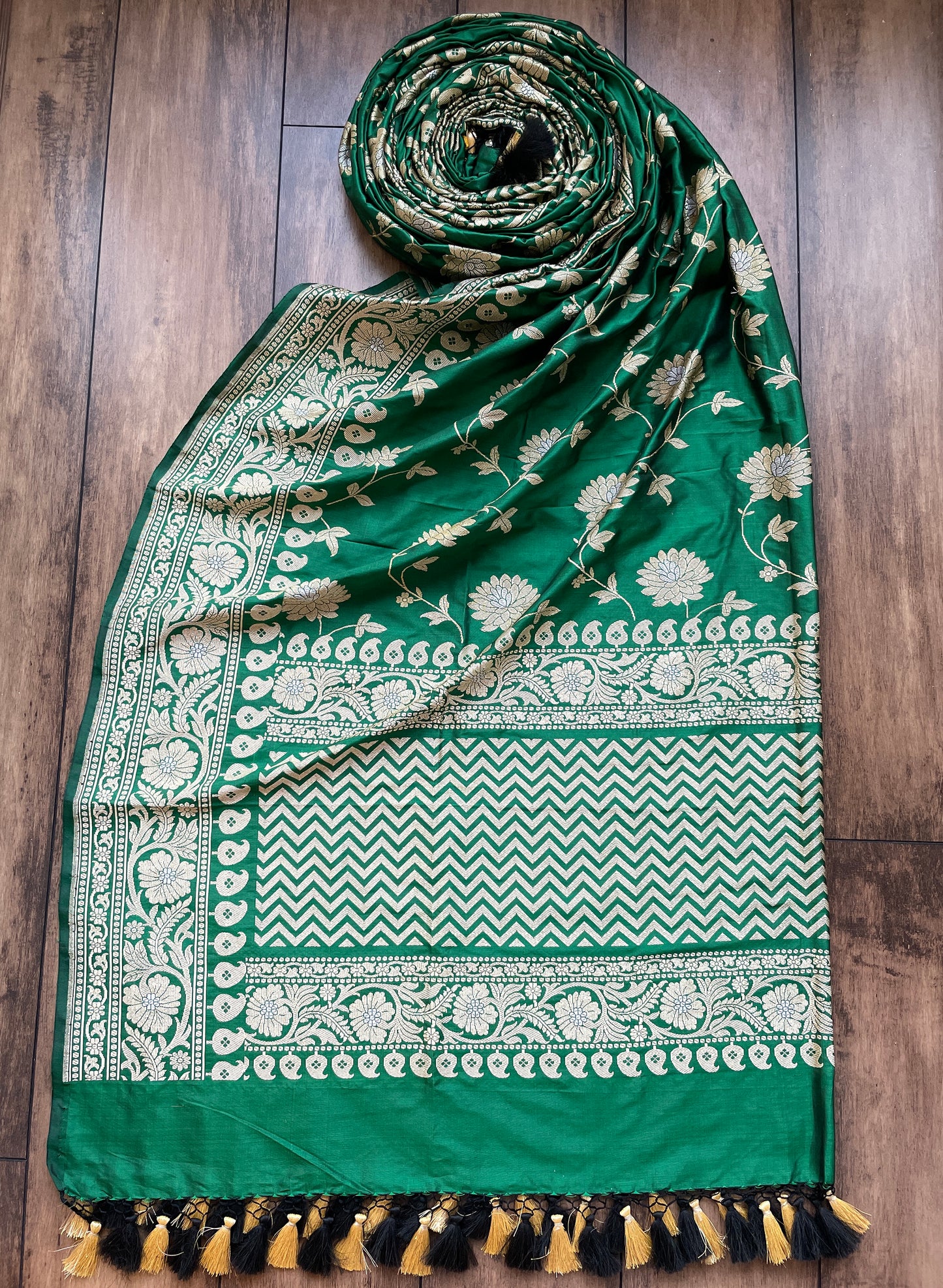 Katan Floral Leheriya Border Dupatta