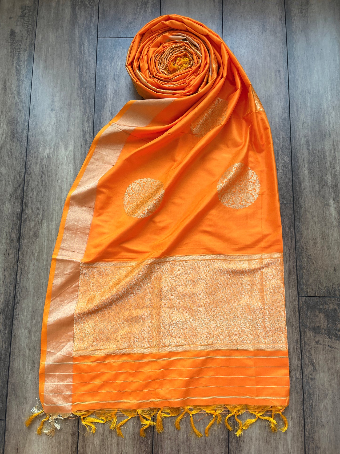 Handloom Katan Zari Boota Dupatta