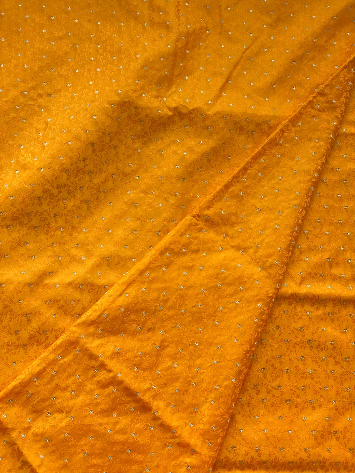 Handloom Jamawar Silk Fabric