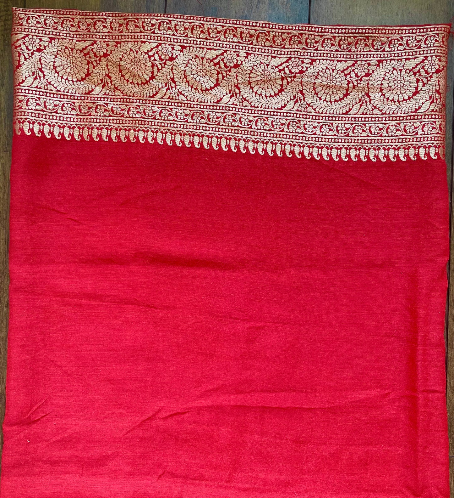 Handloom Moonga Silk Red Saree