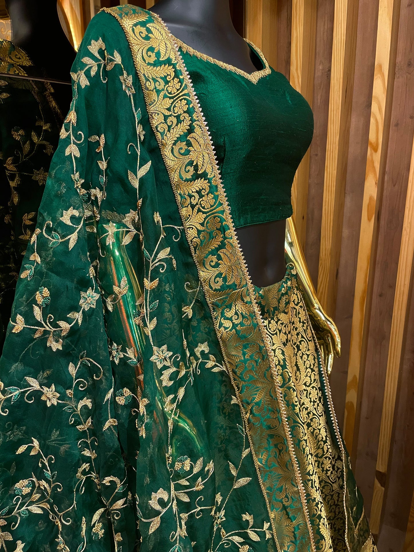 Jamawar Ghagra Set