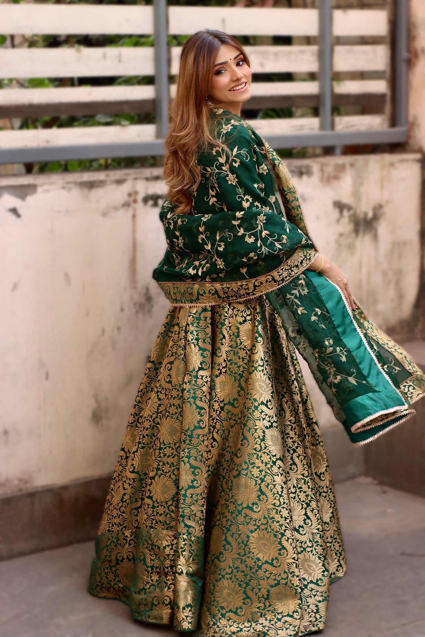 Jamawar Ghagra Set
