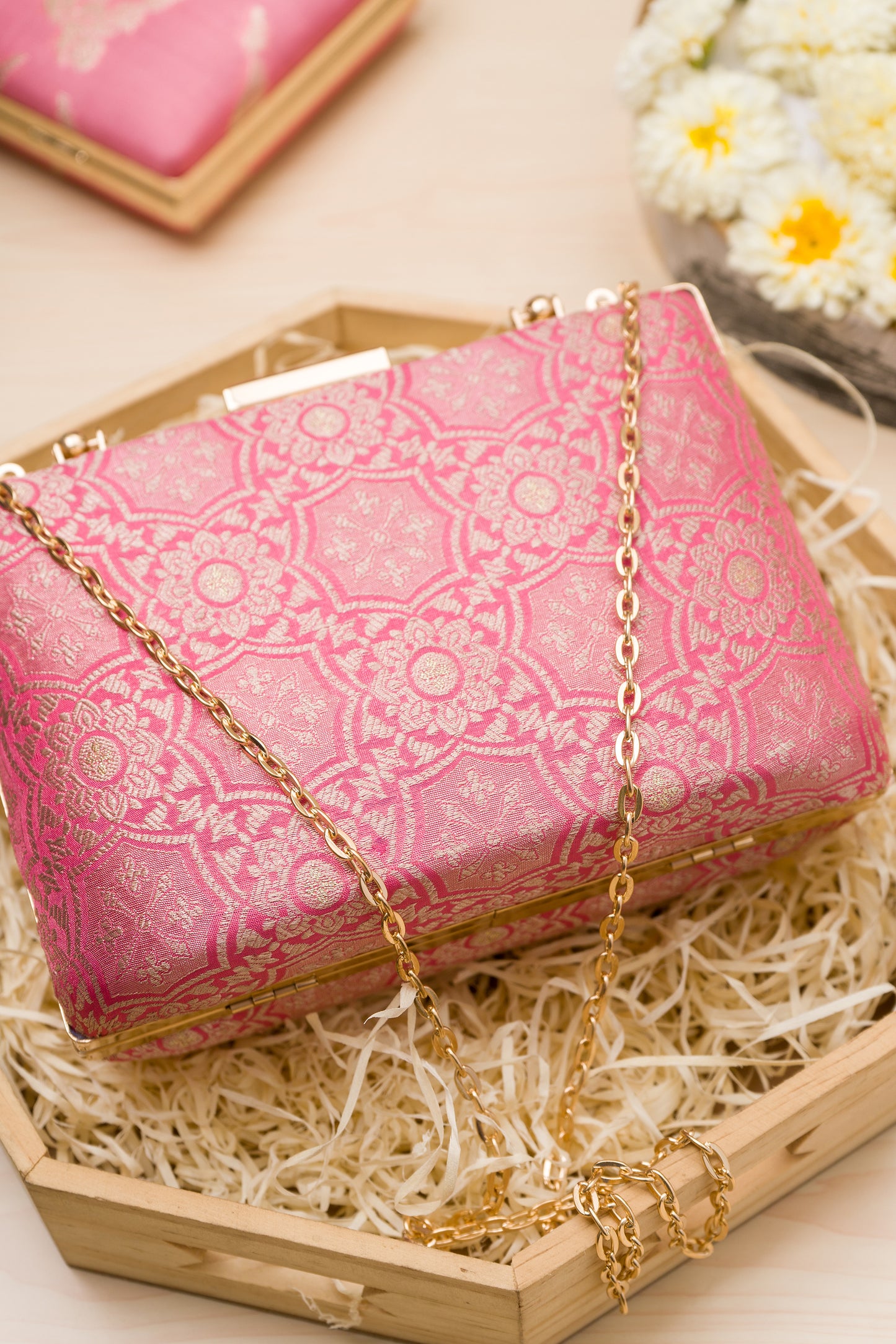 Rani Naqshi Jaal Clutch