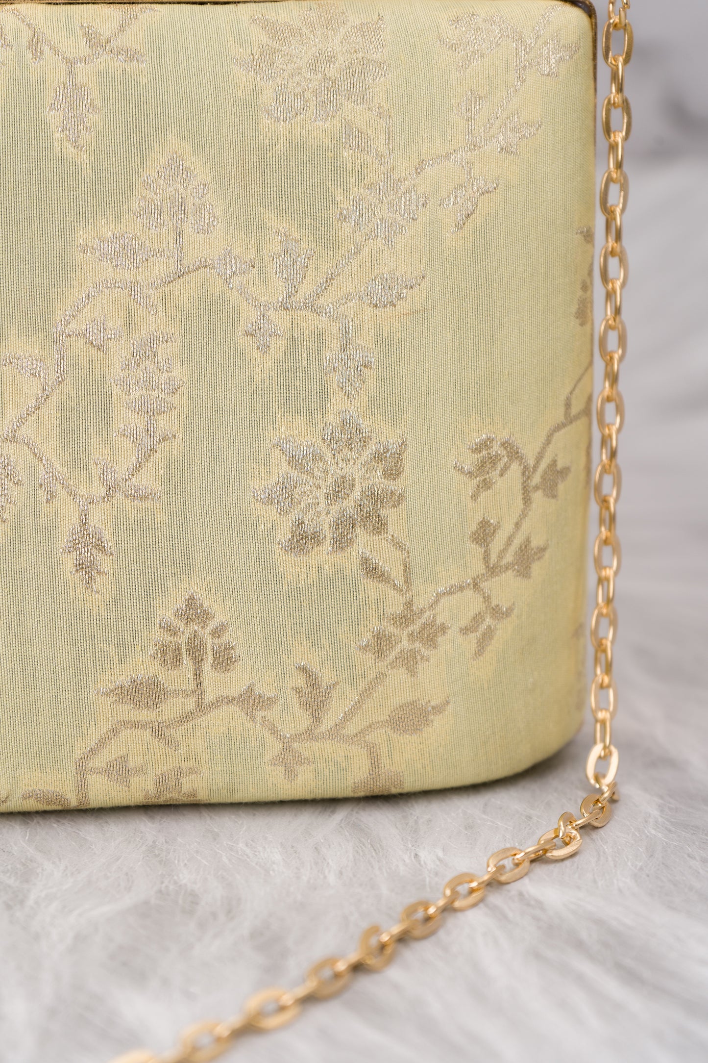 Palm Lemon Jaal Clutch