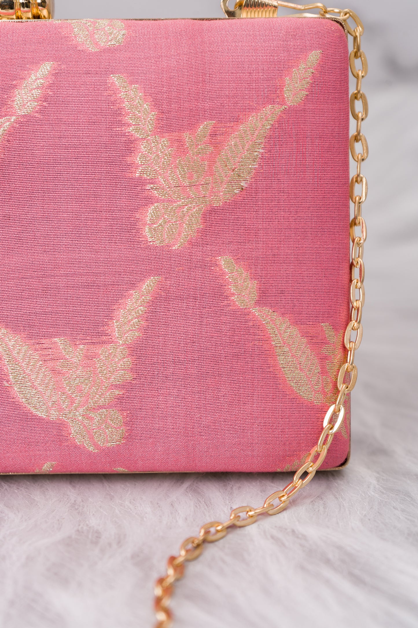 Mulberry Half Drop Baby Pink Clutch