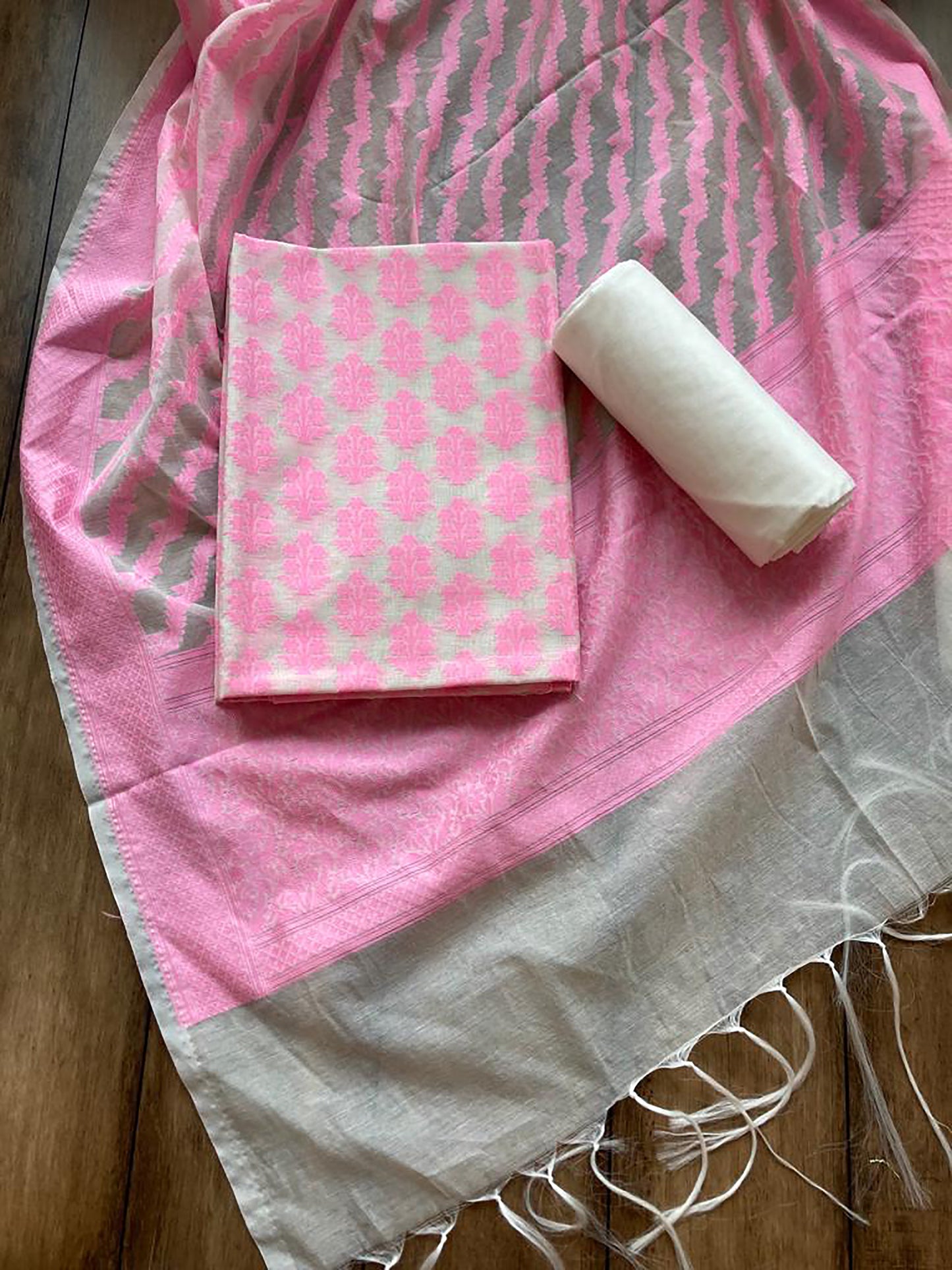 Baby Pink Thread Weaving Set